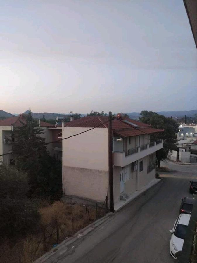 דירות נאפפליו Όμορφο Και Ευρύχωρο Διαμέρισμα Με Θέα! מראה חיצוני תמונה